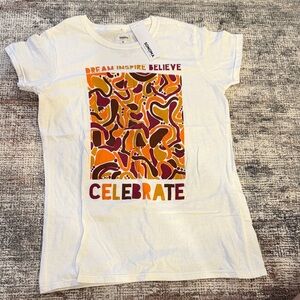 Sonoma Juniors White Tee with Orange, Burgundy & Brown Graphic
